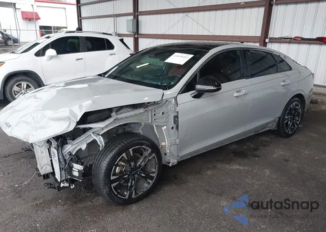 2024 Kia K5 Gt-Line из США, поврежденный, VIN 5XXG64J24RG261339